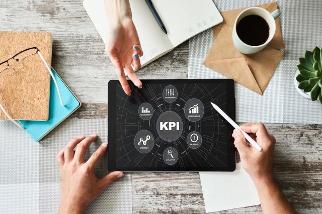 KPIマネジメントとは？具体的なKPIや設定手順を紹介