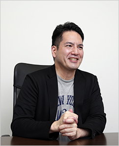 エスキュービズム・ホールディングス 大橋様